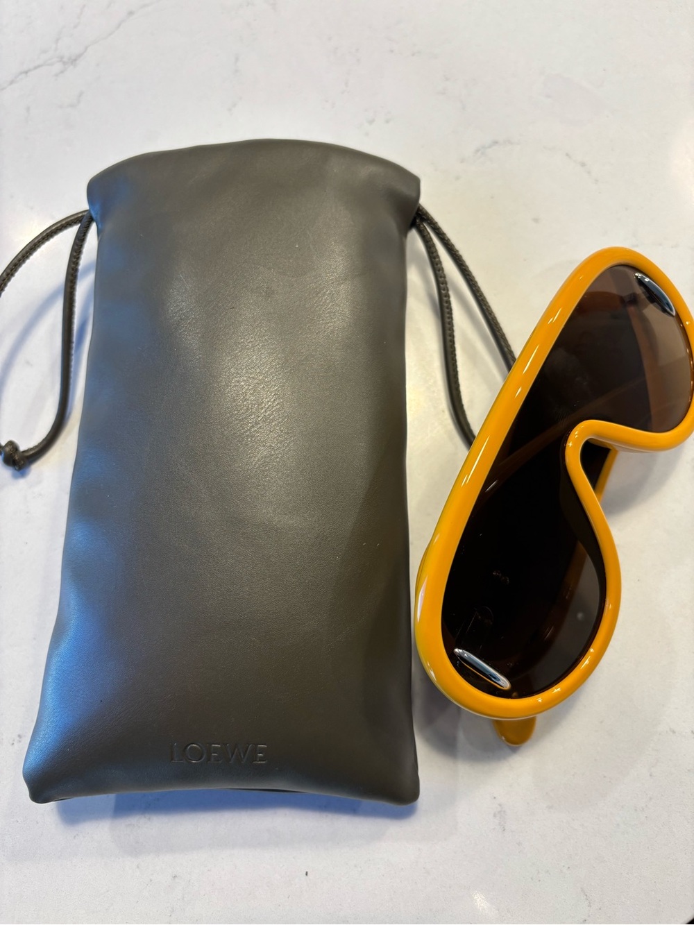 Loewe Sunglasses - Picture 3 of 3